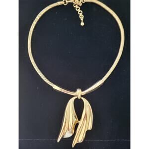 Monet Signed Bow Choker Necklace Vintage Estate Gold